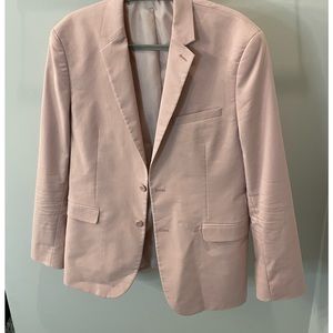 Express men’s light pink suit. Size 40R (Extra Slim)